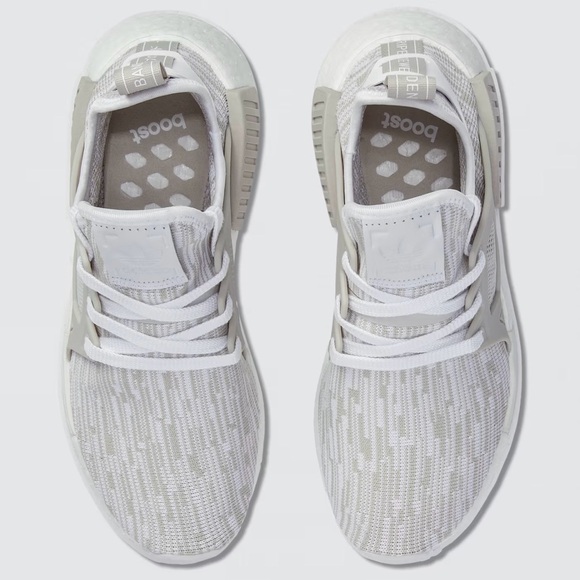 Adidas NMD XR1 Primeknit Glitch Camo Pearl Gray and White Sneakers Sz 9.5 - Picture 3 of 13